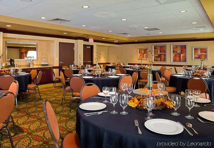 Courtyard By Marriott Fort Smith Downtown Ресторант снимка