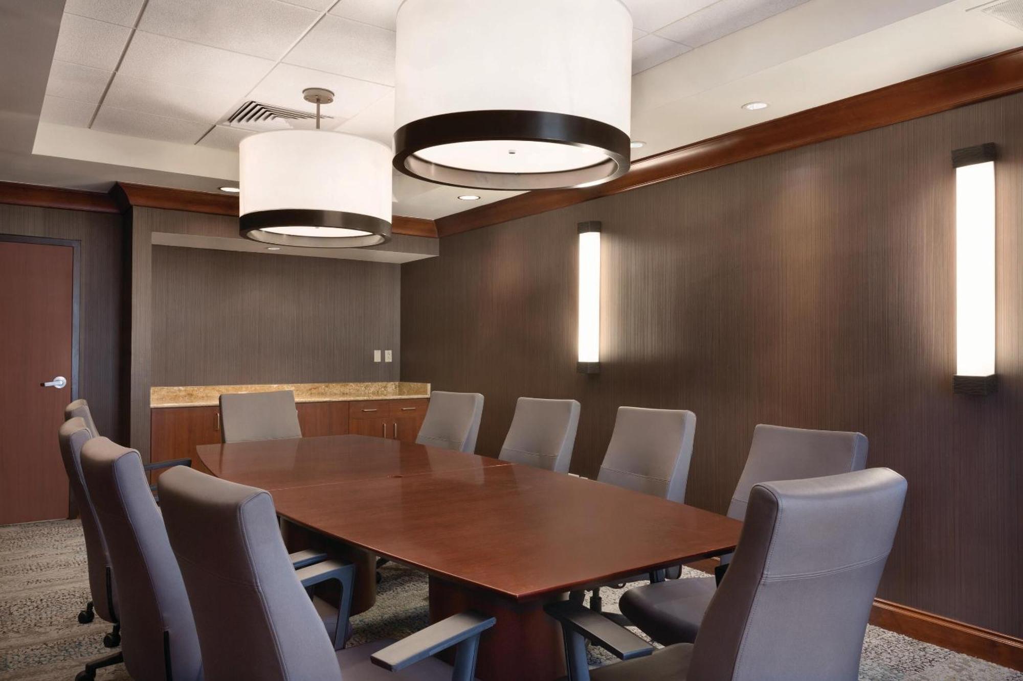 Courtyard By Marriott Fort Smith Downtown Екстериор снимка