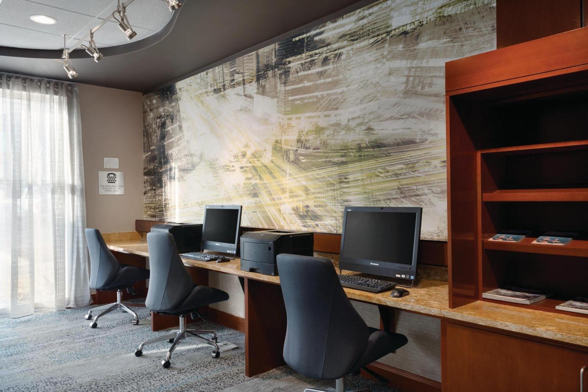 Courtyard By Marriott Fort Smith Downtown Екстериор снимка